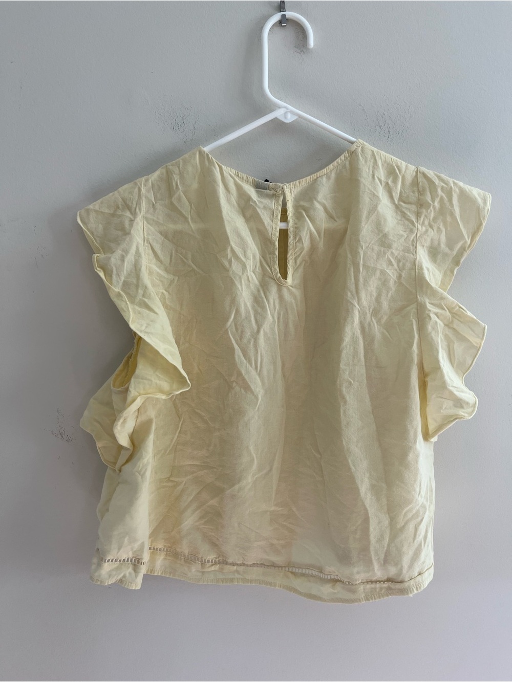 Ruffle Top - Picture 2 of 3